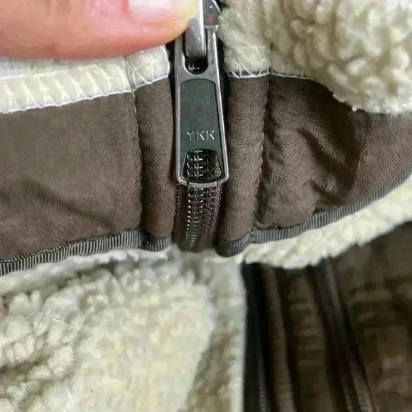 Vintage 2000's Patagonia Men's Retro Fleece sz large brown tan - Picture 8 of 8